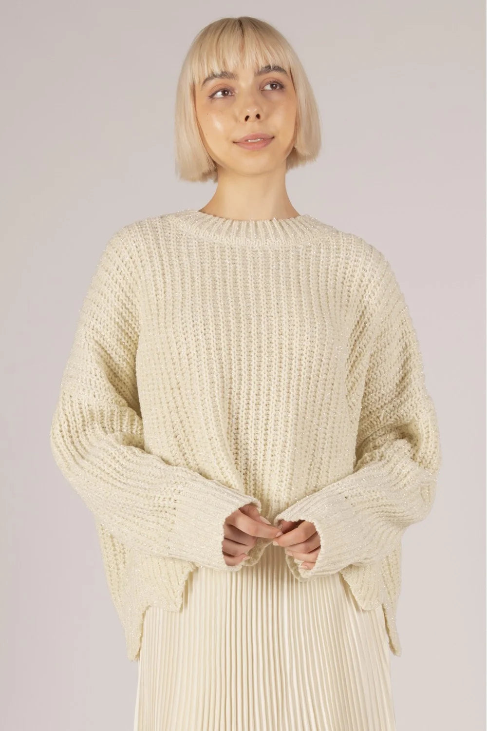 The Scallop Cropped Sweater - Assorted Colors