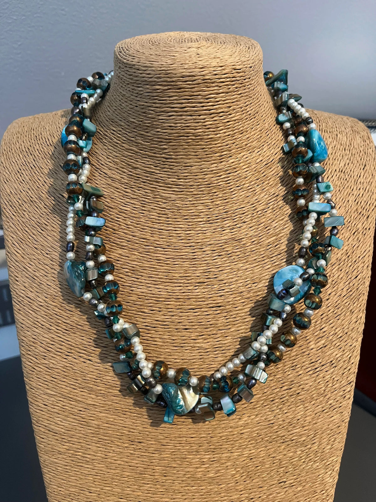 The Beachy Blue Necklace