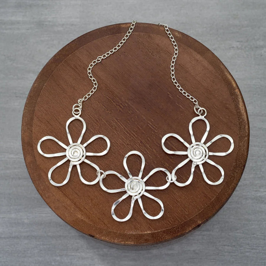 String of Daisies Necklace