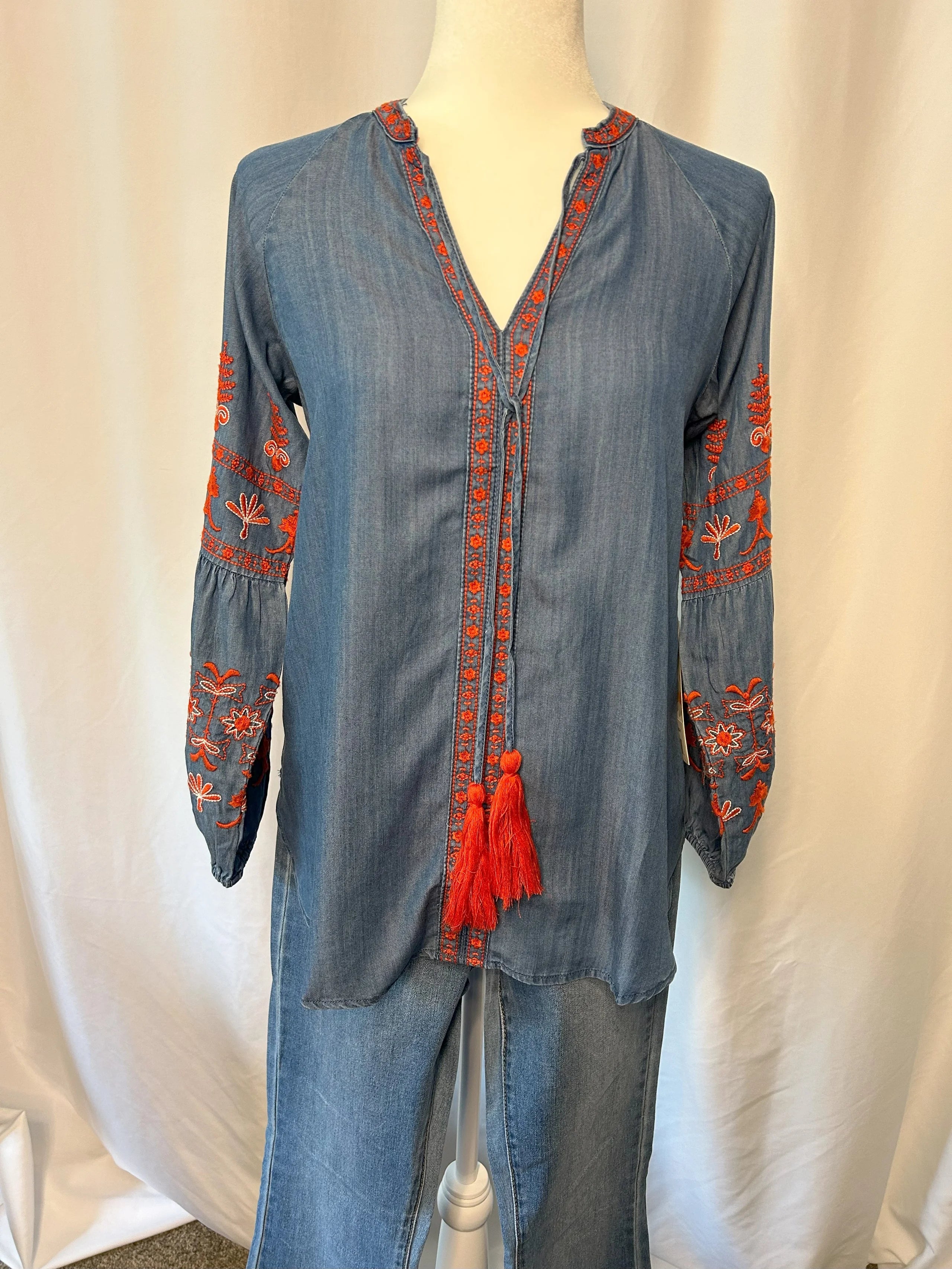 The Groovy Blue Top