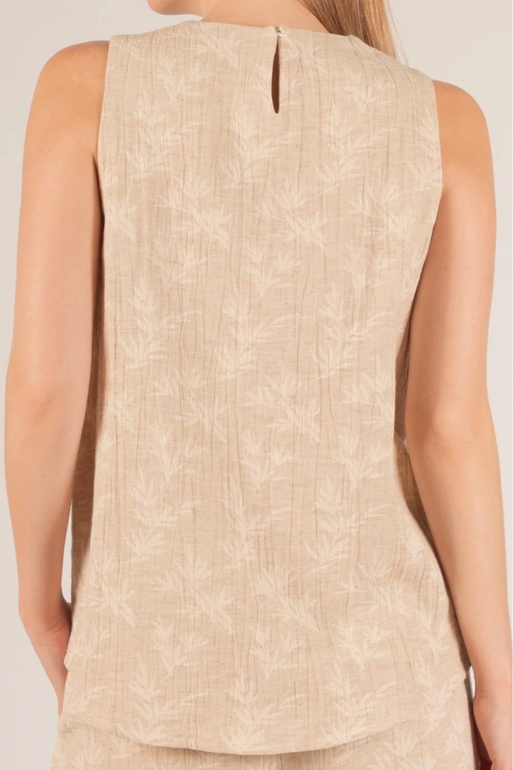 The Leslie Hi-Low Sleeveless Top