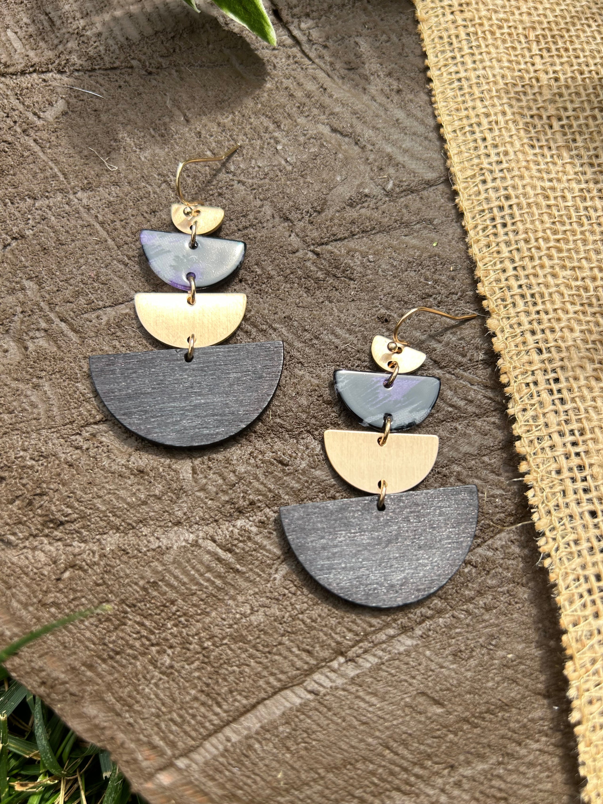 The Tori Earring - Black