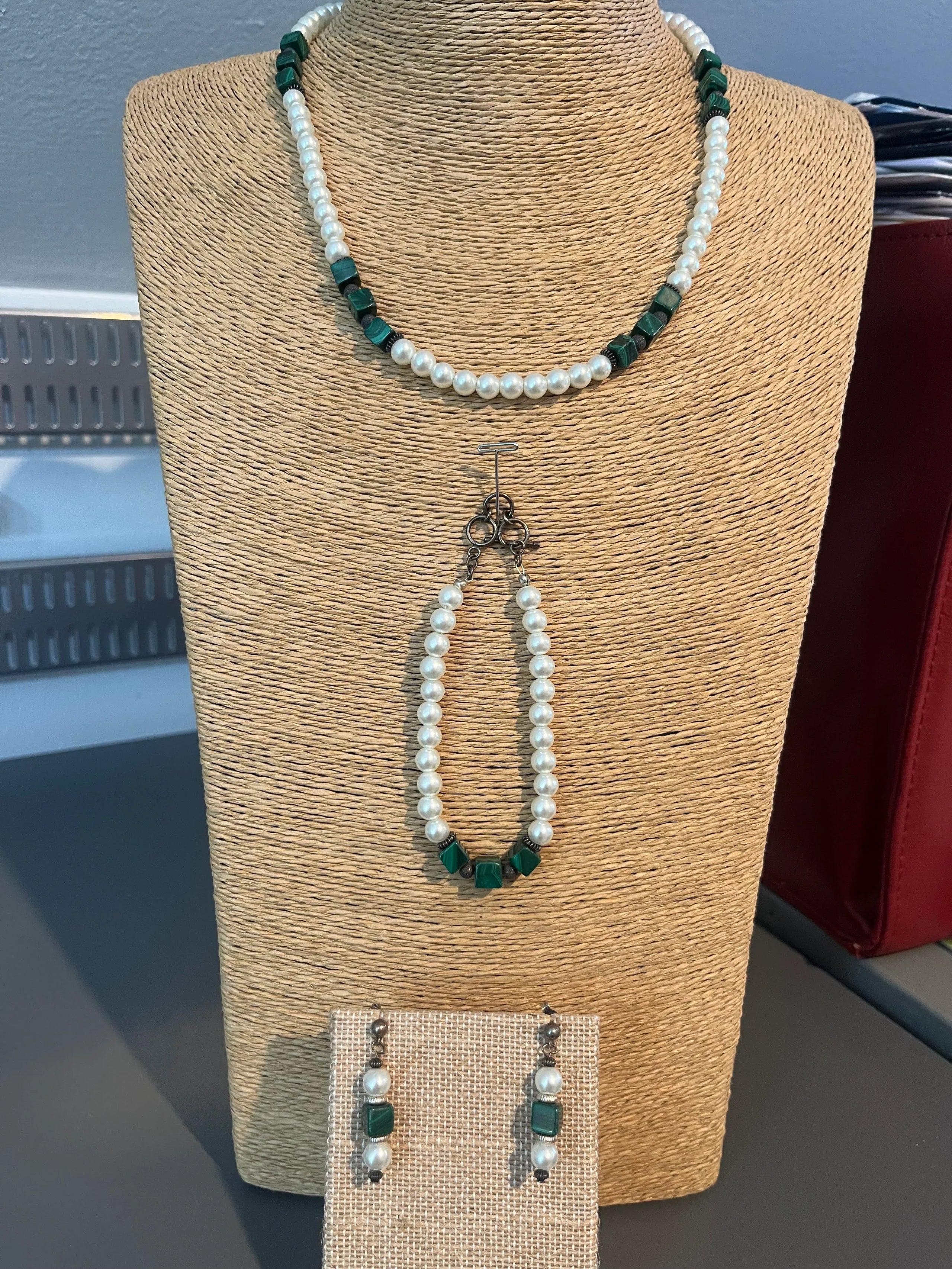 Malachite Melody Necklace, Bracelet & Earring Set