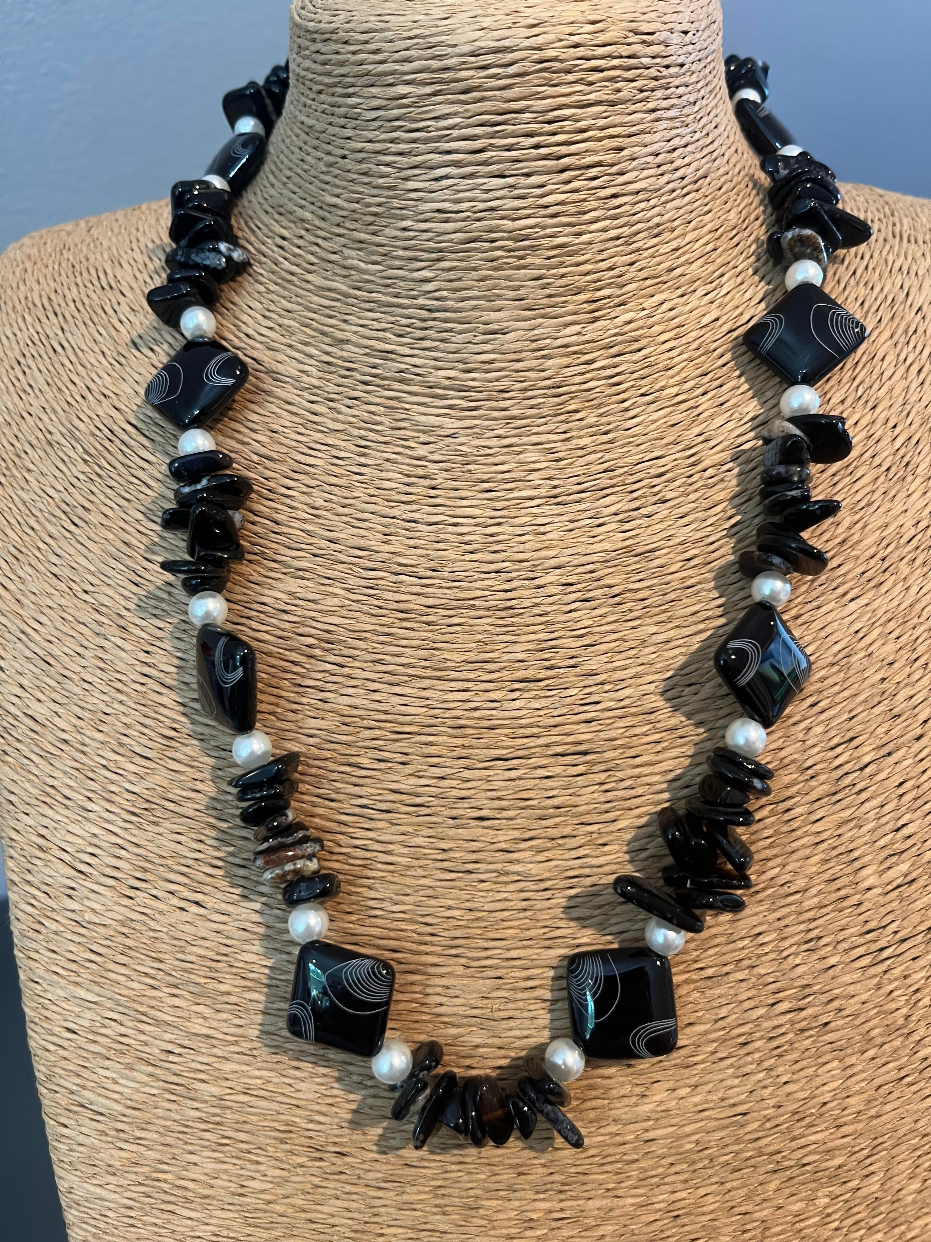 The Tuxedo Necklace