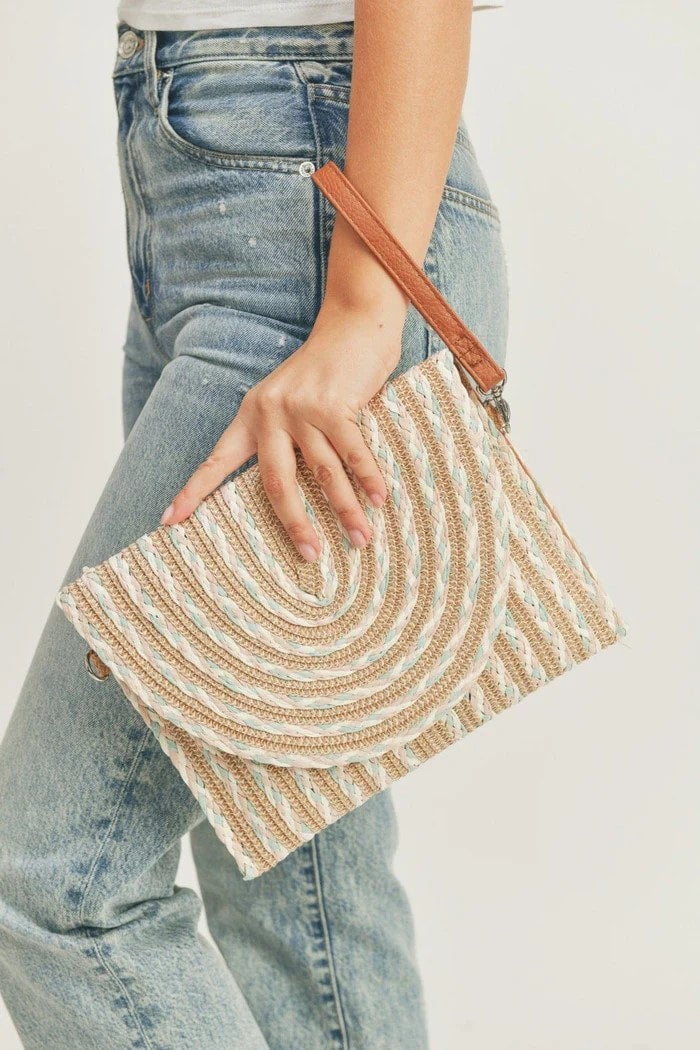 The Rhianna Mixed Color Straw Crossbody/Clutch